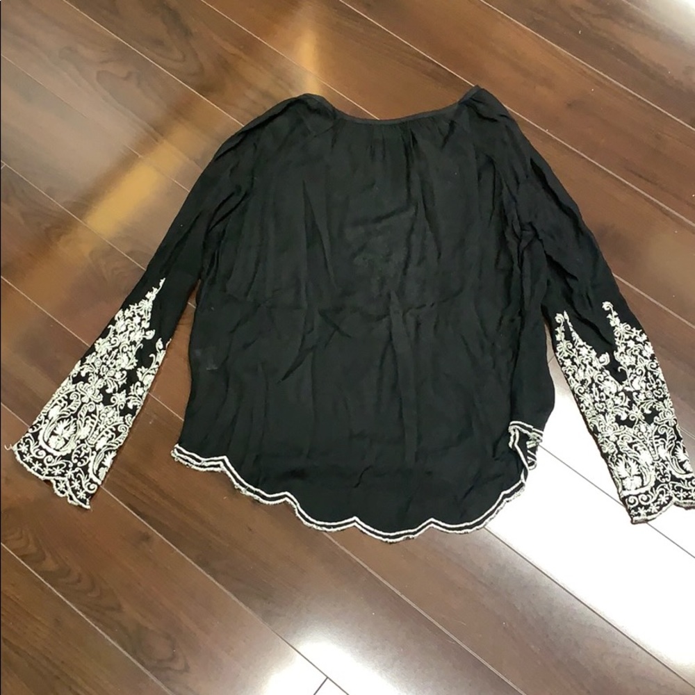 Blouse - Picture 4 of 5